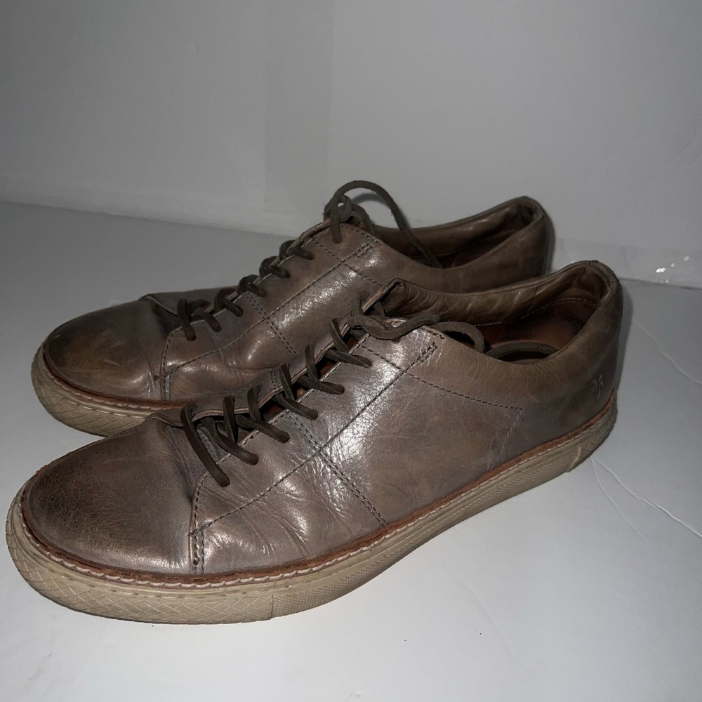Men's Brown Leather Casual Shoes Frye used